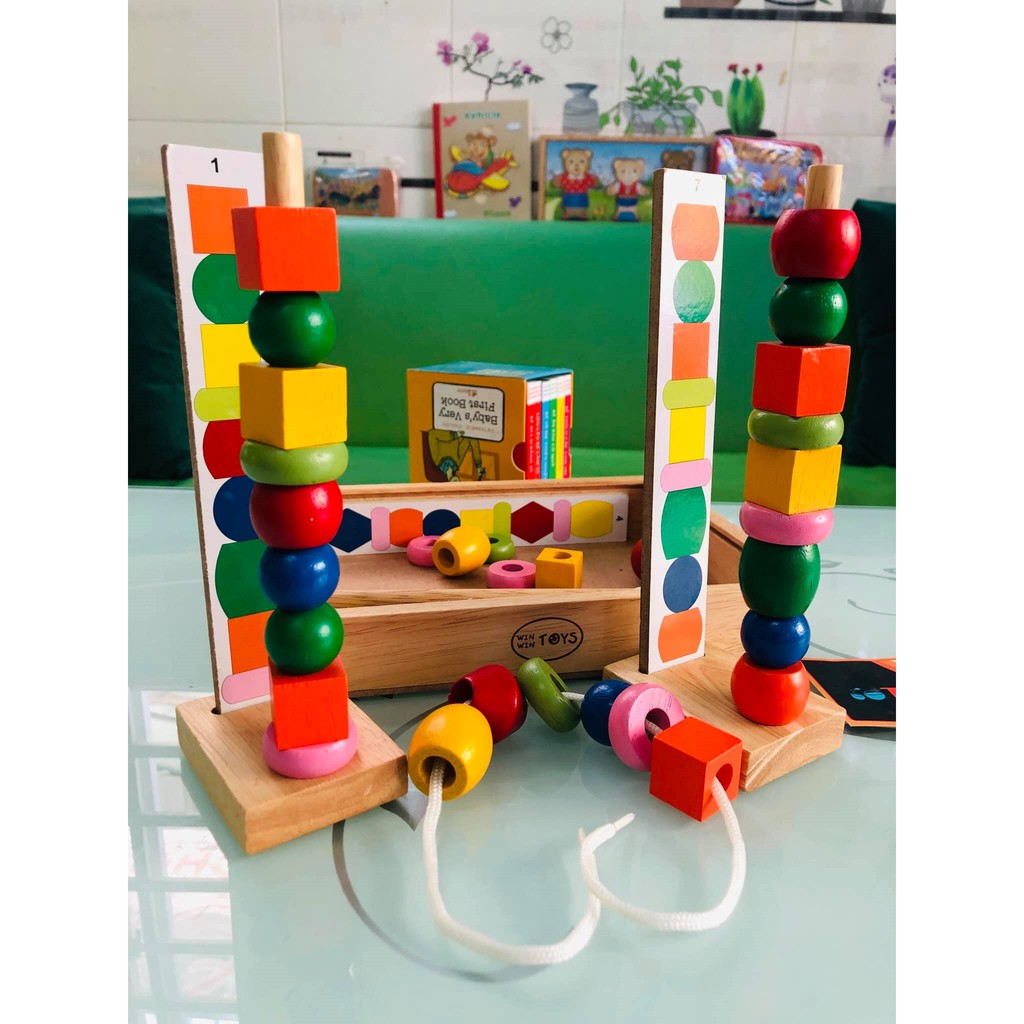 Xếp chuỗi hạt gỗ đồ chơi | Trò xỏ xâu hạt học màu sắc hình khối bằng gỗ Việt nam