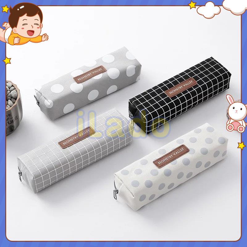 ⭐ iLado ⭐  Hộp đựng bút chì học sinh hộp bút chì màu đặc giản dị cute túi nilong chủ đề nhân vật túi zip nhỏ hộp vải đựng đồ Hộp đựng hộp bút hologram bút cute bọc zip tiểu an văn phòng phẩm Đa Dụng túi đựng đồ dùng cá nhân hình