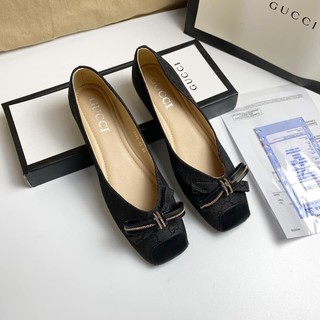 Giày bệt gu xì nơ