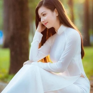 Áo dài trắng