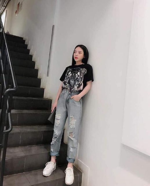 Áo phông hình Hổ kim sa