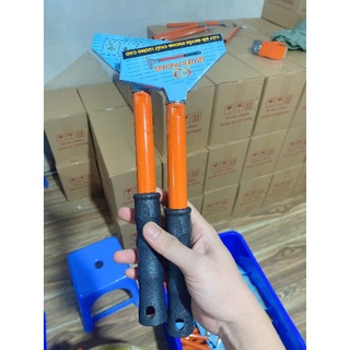Sủi tường- sủi cầm tay cán sắt, cán gỗ cực chắc chắn