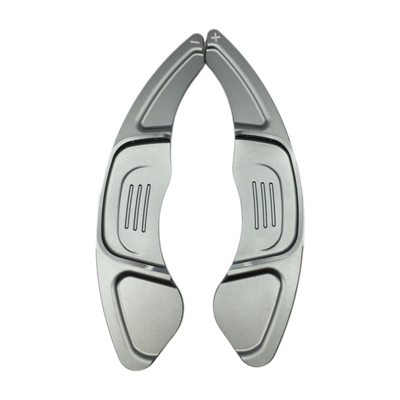 Bộ 2 Miếng Dán Trang Trí Vô Lăng Xe Hơi Golf7 GTIScirocco MK7 2015