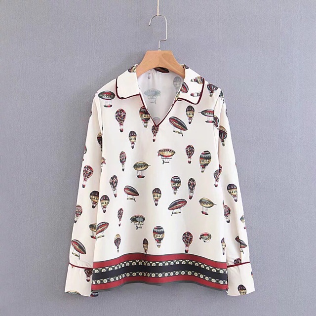 Sơ mi cổ V zara