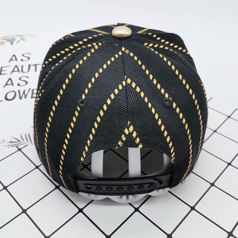 Mũ Lưỡi Trai Thêu Chữ Cá Tính Thời Trang Dành Cho Bé