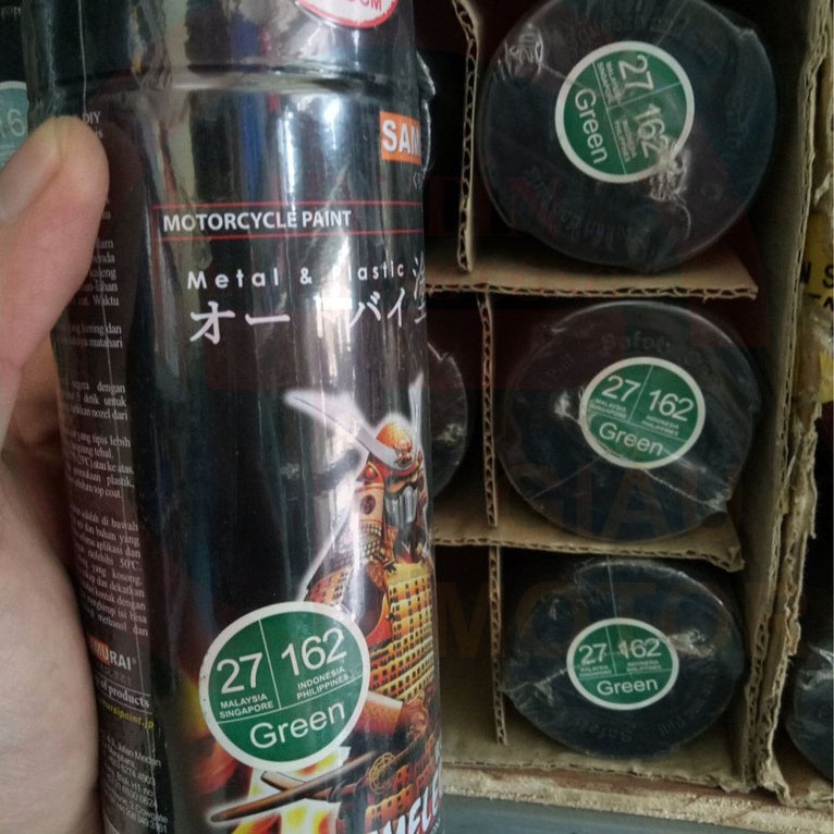 Sơn Samurai màu xanh lá 27/162 chính hãng, sơn xịt dàn áo xe máy chống nứt nẻ, kháng xăng