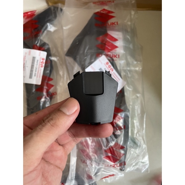 Nắp bình nước phụ chính hãng satria , raider fi