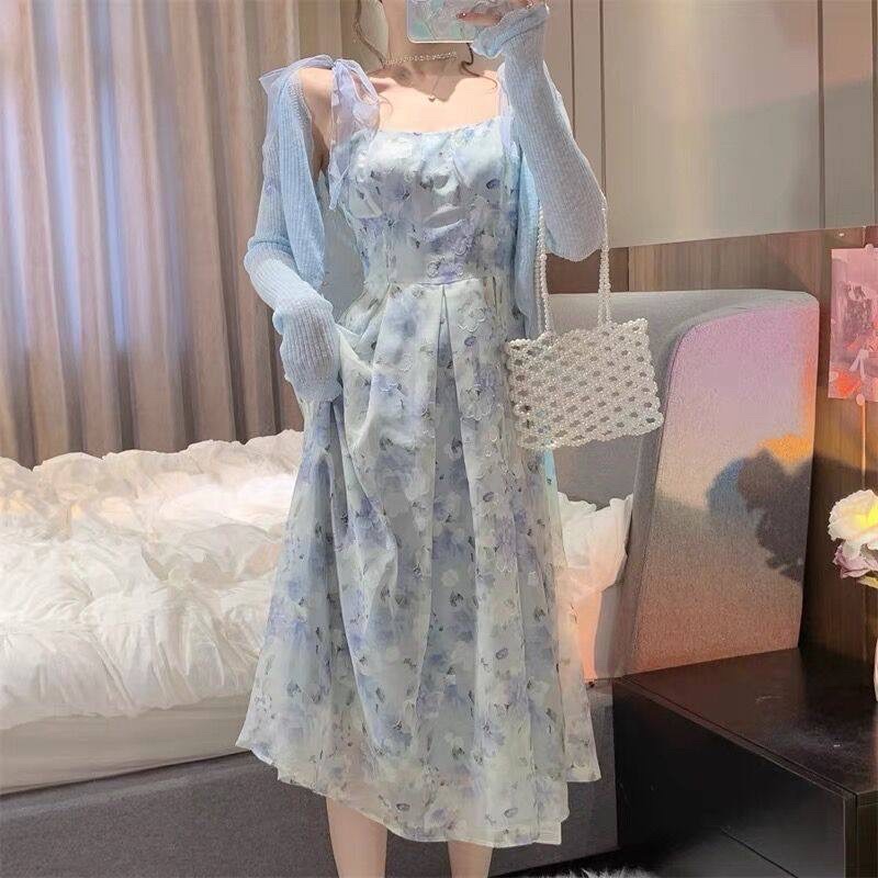 Set Đầm Hoa Xanh Maxi 2 Dây Buộc Vai + Áo khoác Len 1 Cúc