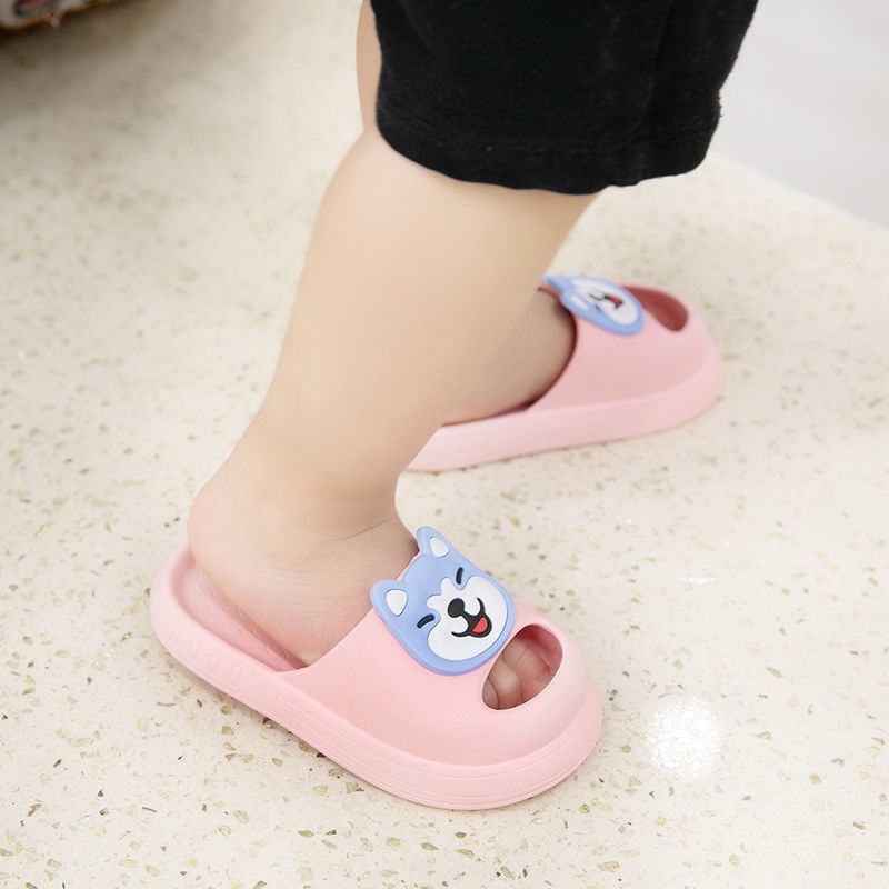 Dép và dép lê trẻ em, mùa hè, mùa xuân và mùa thu, nam và nữ, trẻ em, công chúa baby, giày đế mềm, chống trơn và chống thấm nước, xu hướng mới năm 2021