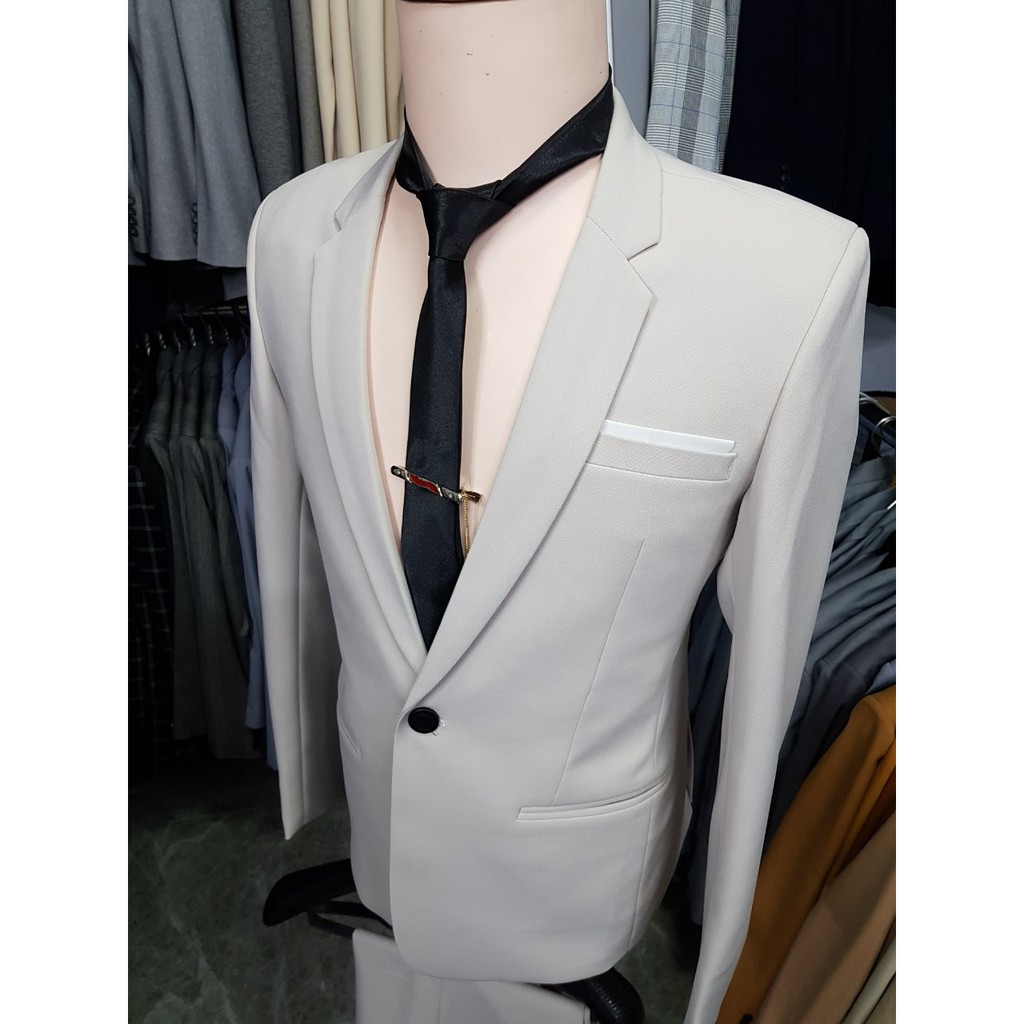 Bộ vest nam màu nude form ôm body chất vải dày mịn tặng cà vạt kẹp