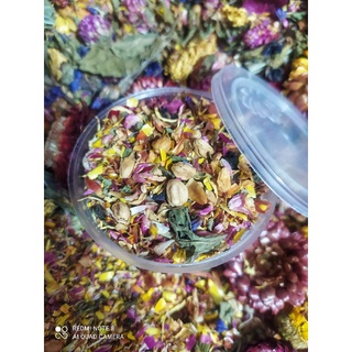 Vụn hoa ăn dặm, lót chuồng