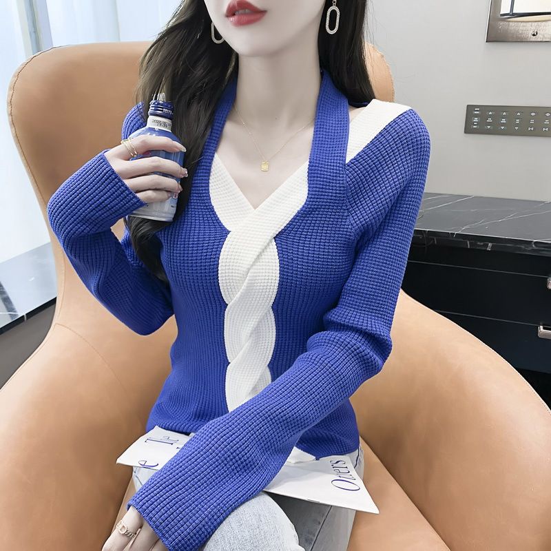 Minority color sweater for women in the autumn and winter of 2022, a new foreign-style shoulder-exposed long-sleeved sweater