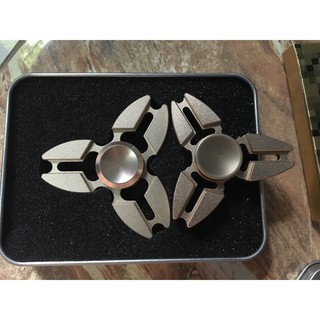 [XẢ HÀNG] CON QUAY 3 CÁNH FIDGET SPINNER SAKURA