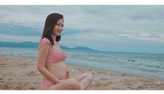 Bikini caro đỏ cánh tiên