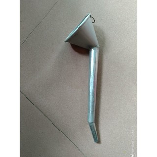 Phễu rót dầu xe máy