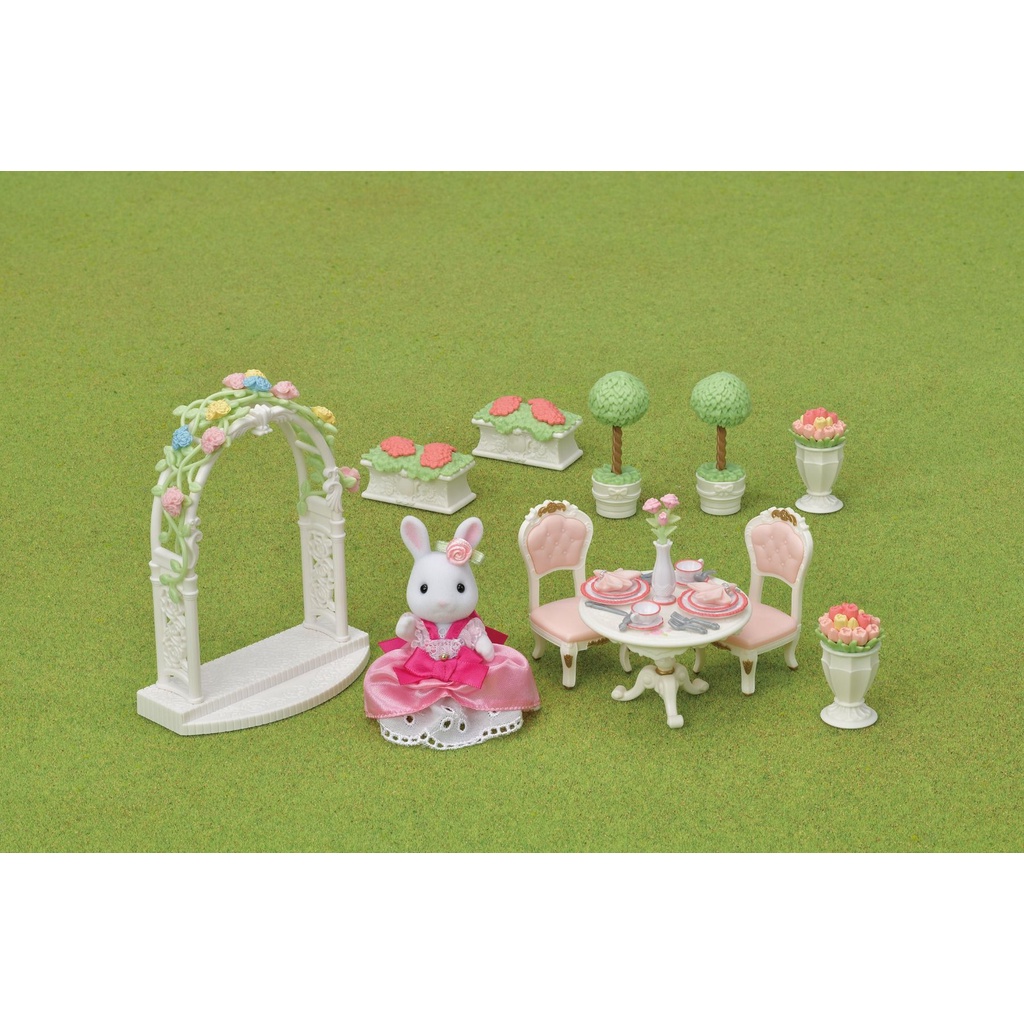 Đồ Chơi Sylvanian Families Bộ Bàn Tiệc Trà Trong Vườn Hồng Rose Garden Tea Set