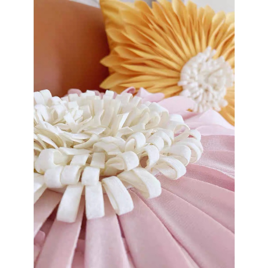 Gối trang trí hình bông hoa Hướng Dương độc đáo chất liệu nhung mịn phong cách sang trọng cao cấp LiMinHo Shop