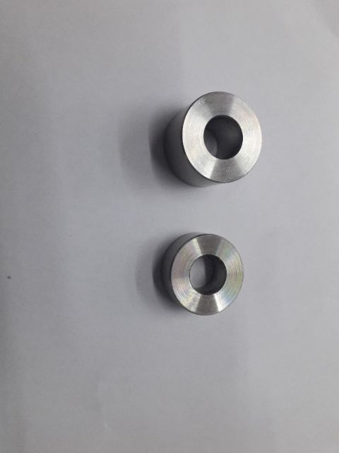 Cặp cục canh bánh sau Sonic 150 đi mâm zin