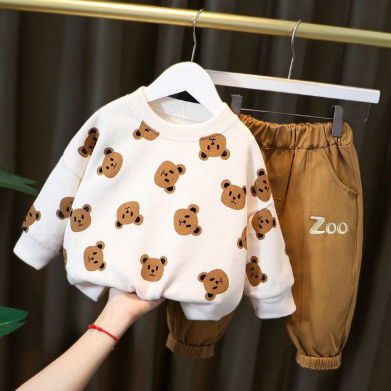 Bộ áo gấu quần kaki ZOo màu nâu cho bé