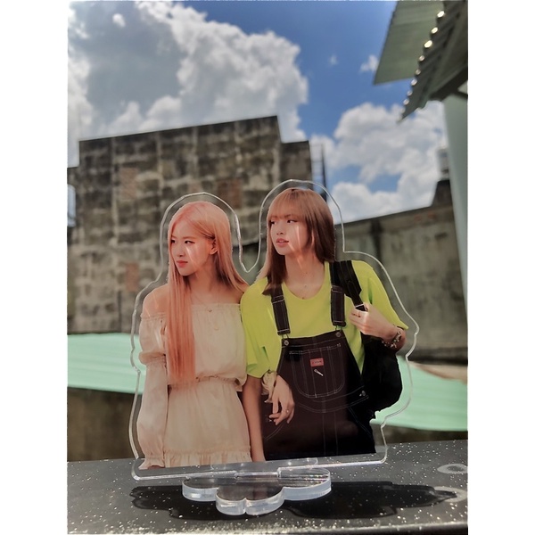 Dựng hình Lisa Rosé