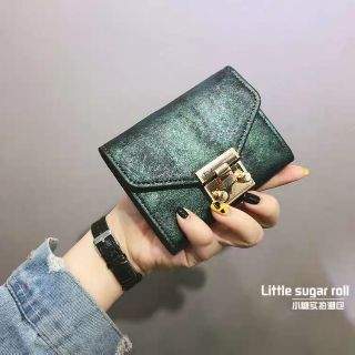 Ví da nữ đủ màu