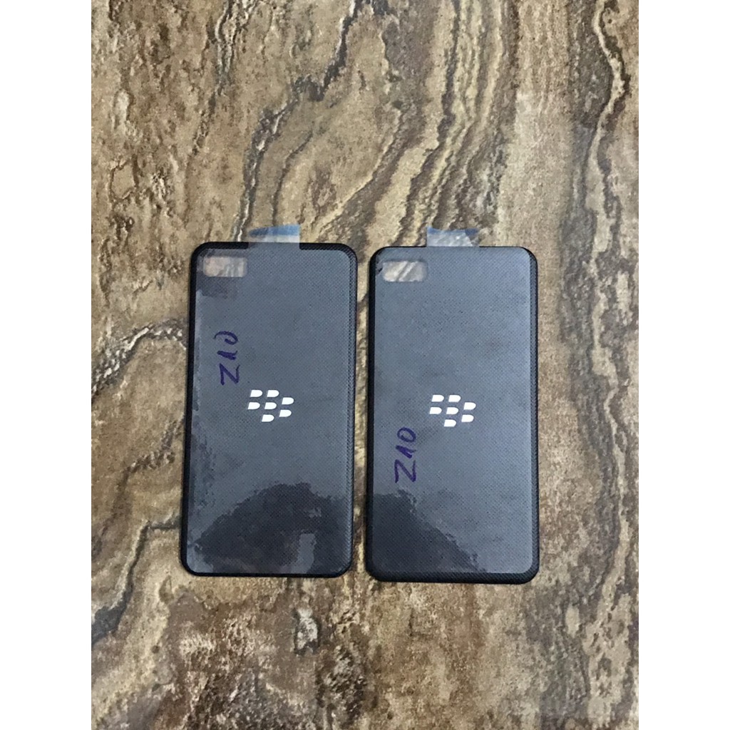 Nắp lưng sau blackberry z10