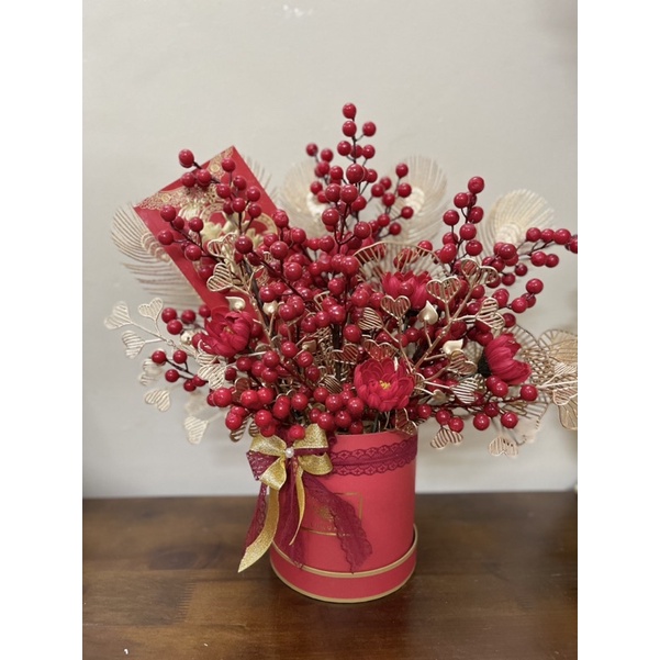 Trụ hoa đào đông tài lộc siêu xinh