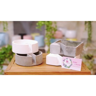 Chậu trồng cây xi măng mẫu bậc thang