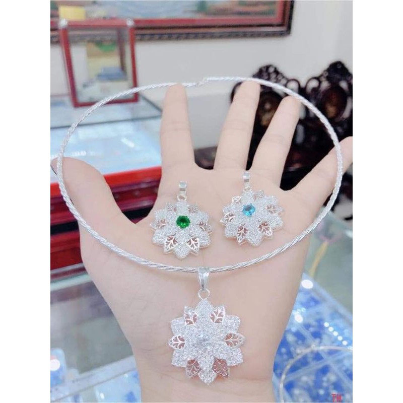 Kiềng cổ bạc ta kèm mặt hoa có 3 màu