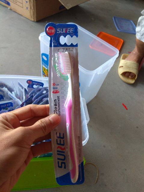 70 chiếc bàn chải Suree đẹp