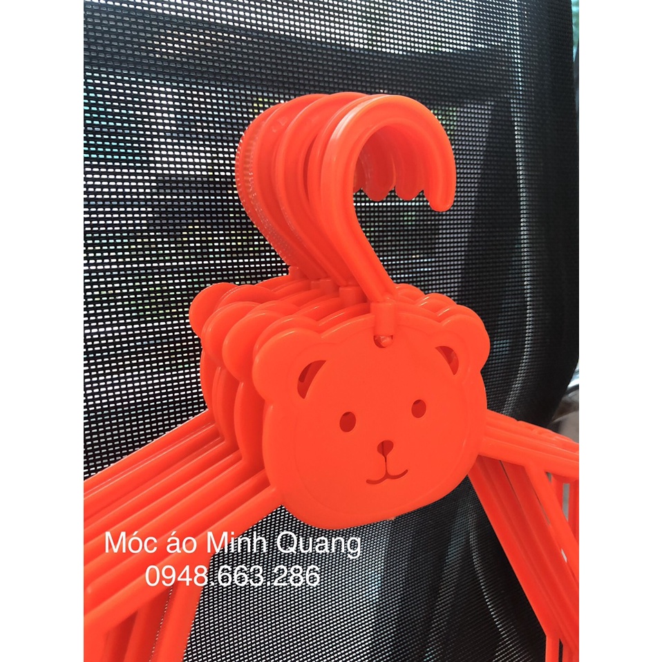 móc treo quần áo-mắc bộ gấu trẻ em màu cam có 2 size 6 tháng-3 tuổi và 4-7 tuổi-đầu móc xoay 360 độ tiện lợi