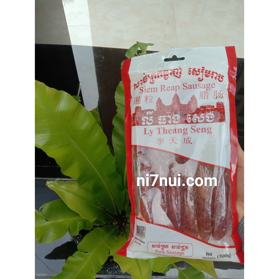 Lạp xưởng heo Siem Riep Campuchia 500g - 170k