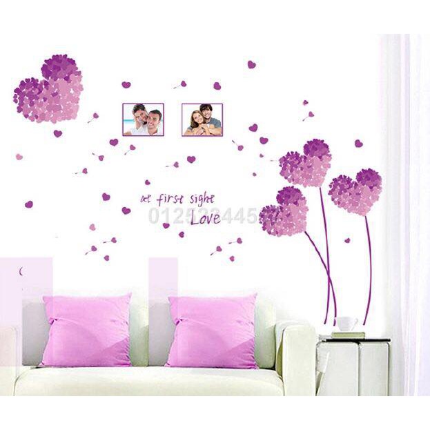 Decal dán tường Hoa trái tim tím