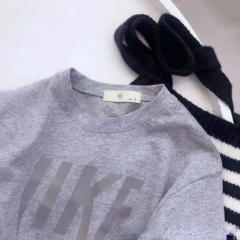 Áo Thun 100% Cotton In Chữ Thời Trang Cho Bé 1-8 Tuổi