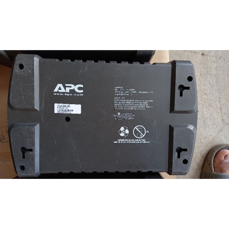 UPS APC BE500R-AS 500VA 300w