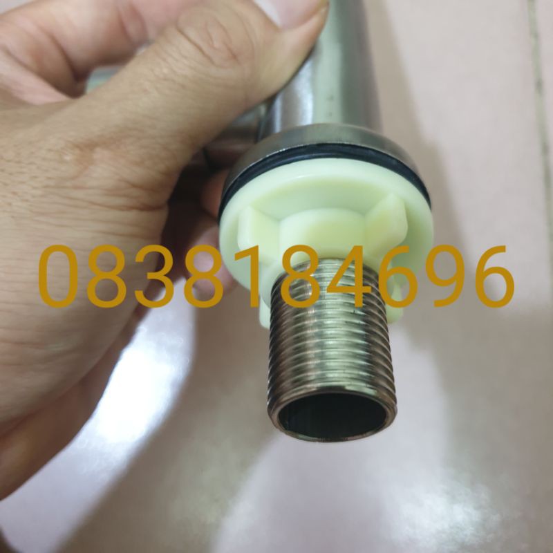 Vòi rửa chén lạnh inox 304 ống lò xo hai chế độ nước,Tặng đầu vòi tăng áp nhựa trong cao cấp CHL03