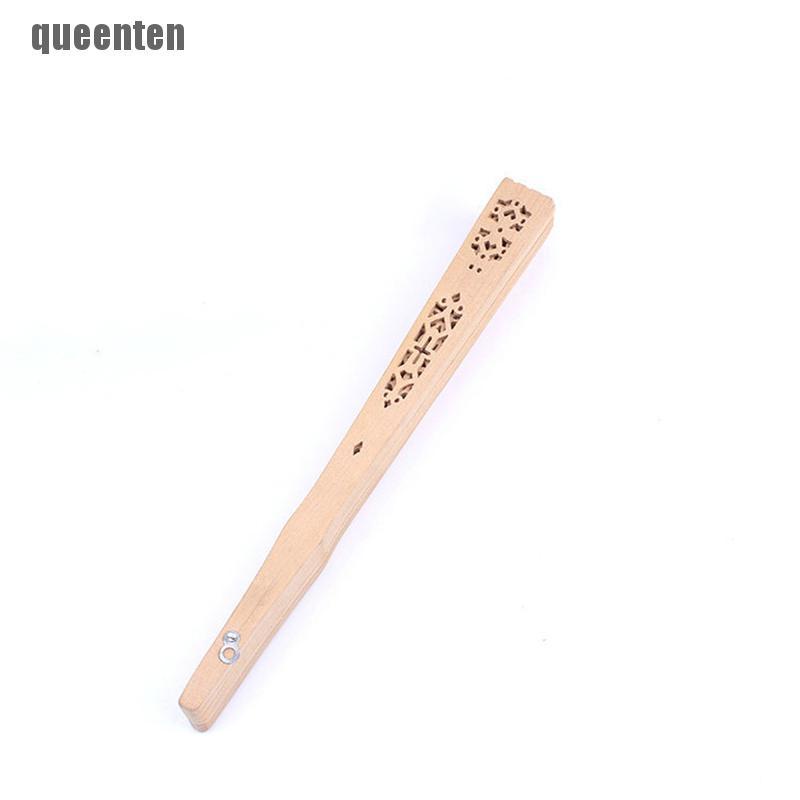 Quạt xếp cầm tay bằng gỗ phong cách vintage