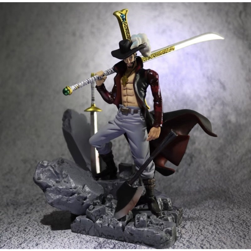 Mô hình mắt diều hâu Mihawk - mô hình one piece