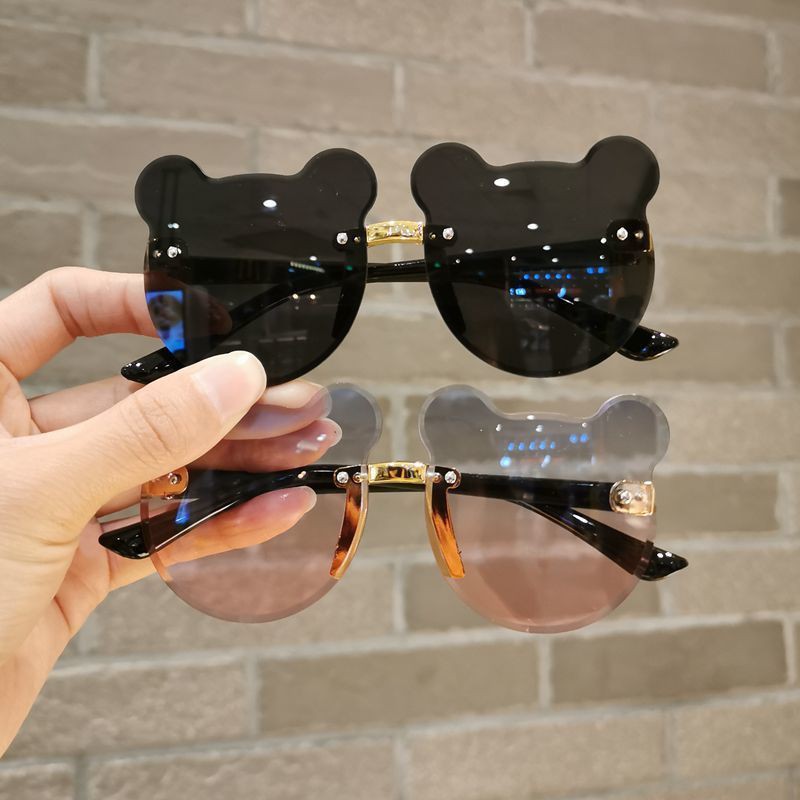 Kính mát kiểu tai gấu chống tia cực tím cho bé
