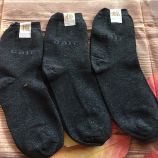 Tất nam nữ trung niên cho bố mẹ