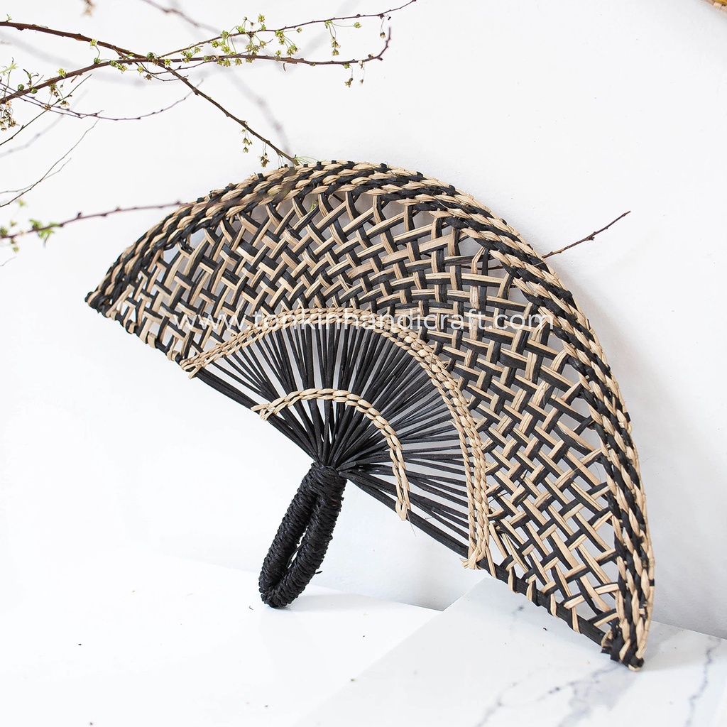 Quạt cói (bán nguyệt) decor l Quạt cói trang trí tường