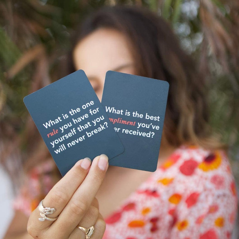 Love Language Card Game Bộ Đồ Chơi Câu Hỏi 150 Ngôn Ngữ Tình Yêu Cho Cặp Đôi