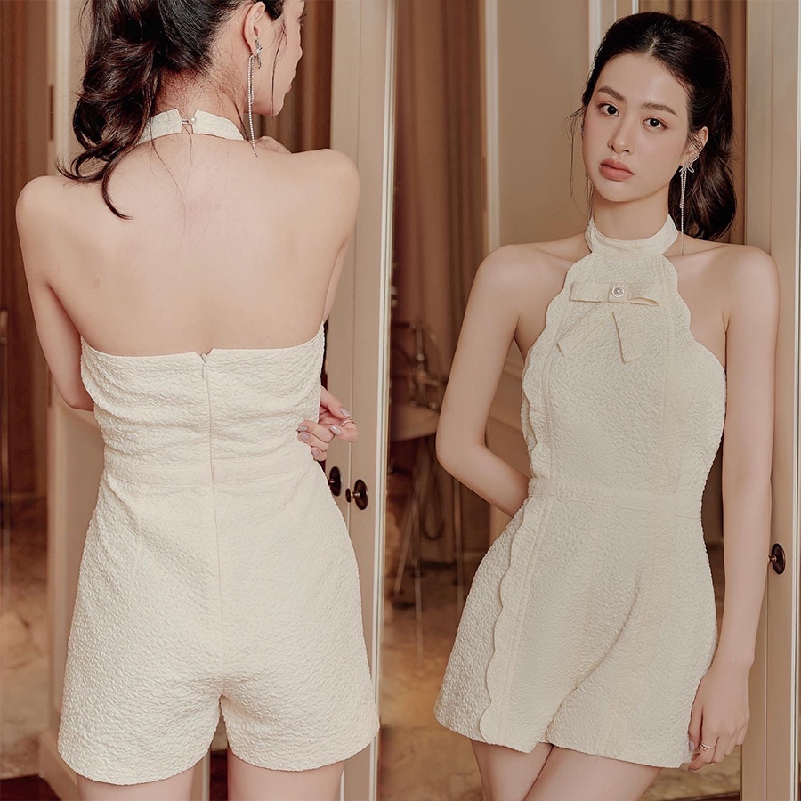 Jumpsuit ngắn đi tiệc thiết kế cổ yếm, hở lưng sang chảnh