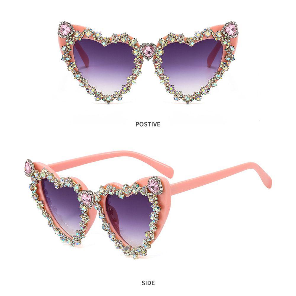 Kính Mát Hình Trái Tim Thời Trang Cá Tính Cho Nữ