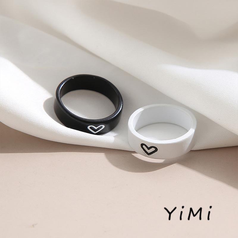 Set 2 nhẫn cặp màu trắng/đen thời trang Hàn Quốc