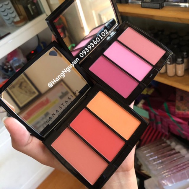 Má Hồng Anastasia Beverly Hills