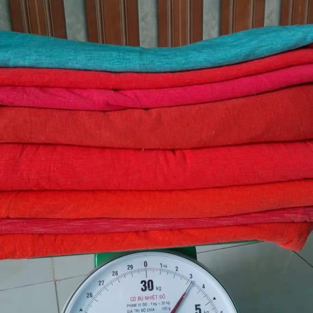 Và 1kg bo chấm xanh    (chị nhinh ng 35)