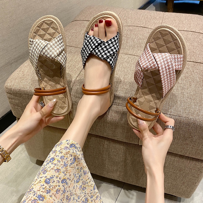 Giày sandal IELGY đế bằng phối sọc caro phong cách Hàn Quốc cho nữ
