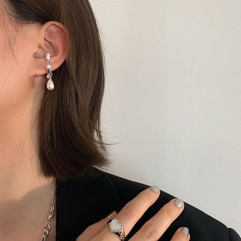 1 Cặp Khuyên Tai Tròn Bằng Kim Loại Thời Trang Dành Cho Nữ