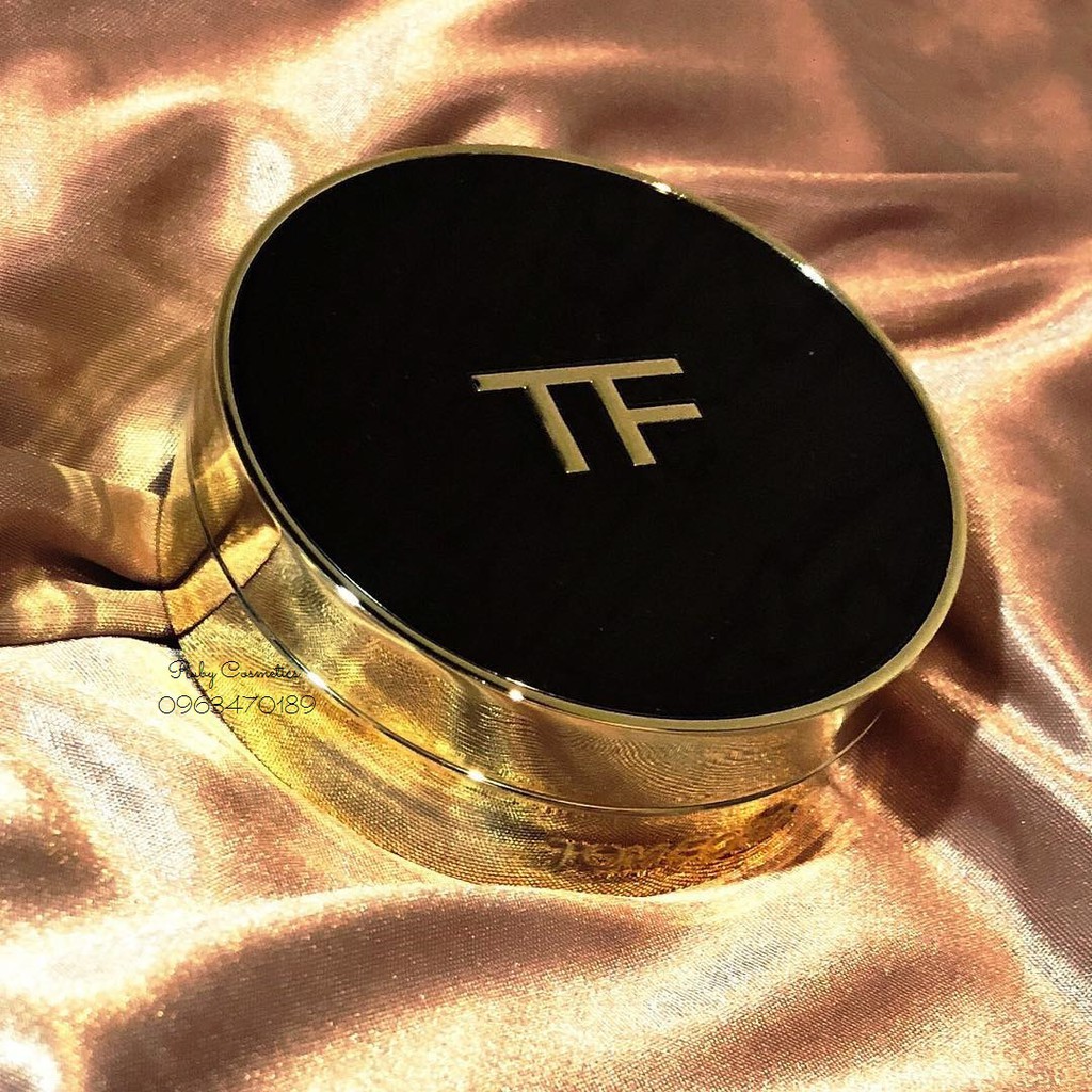 Phấn Nước / Cushion Tom Ford Traceless Touch Foundation Case Satin - Matte Cushion SPF 45 /PA++++ 2018 | BigBuy360 - bigbuy360.vn